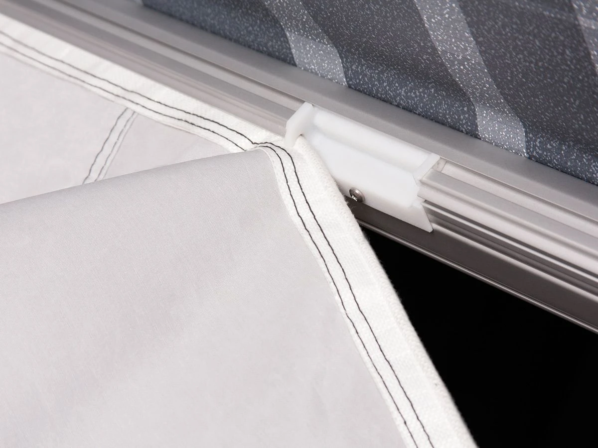 Thule Panorama Luifeltent 6300 375 L 5 Thule Panorama Luifeltent 6300 375 L - Afbeelding 5